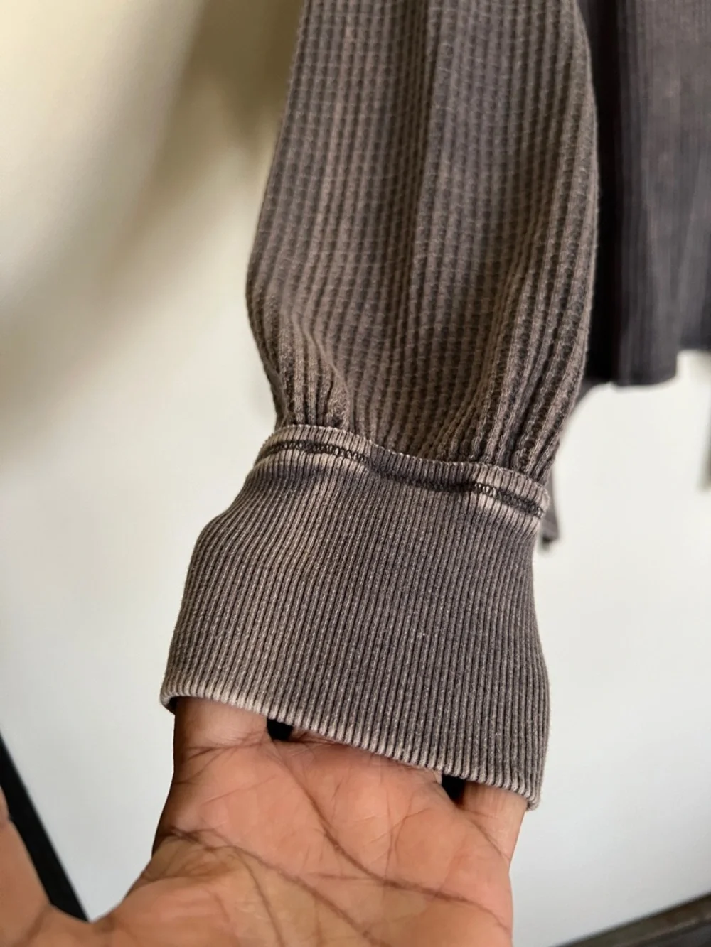 We The Free Washed Gray V-Neck Waffle Knit Pullover - Picture 4 of 7